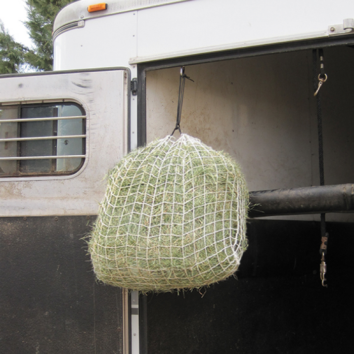 Freedom Feeder Trailer-Mini Net / 2 Flake. Slow fed hay net